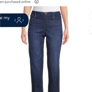 Time and Tru pull on Jeans